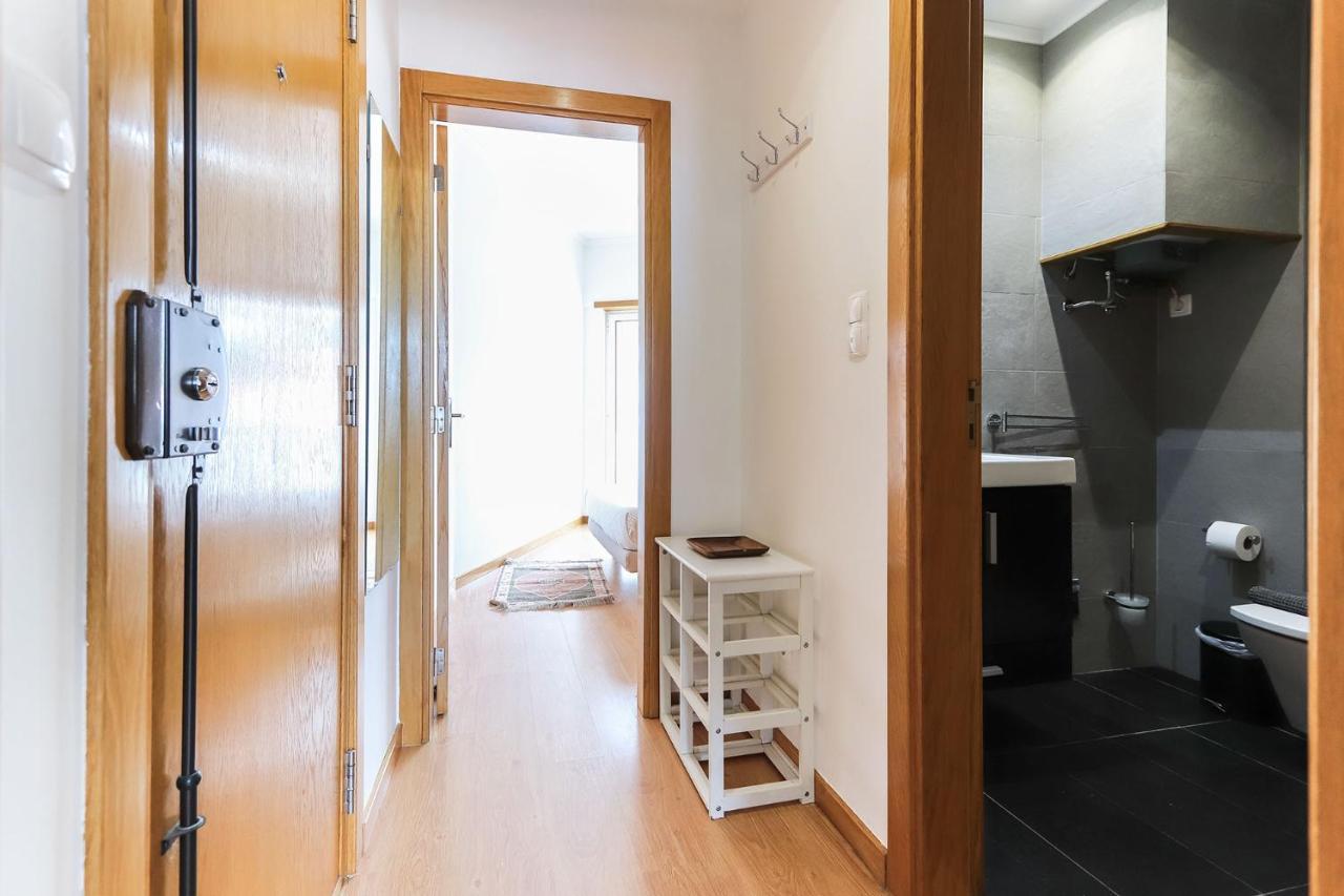 Sunny Flat City View By Homing Lisbon Exterior photo