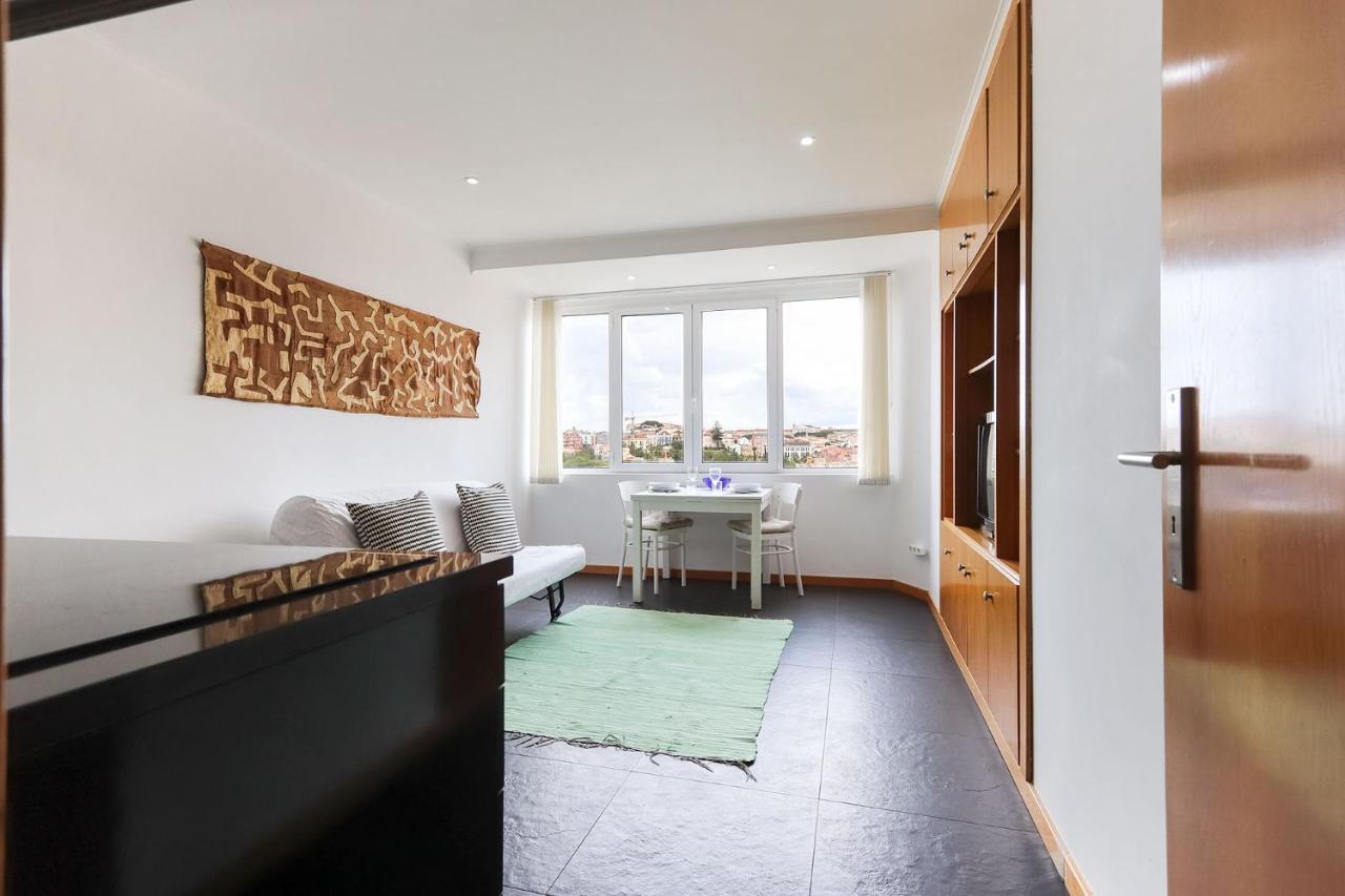 Sunny Flat City View By Homing Lisbon Exterior photo